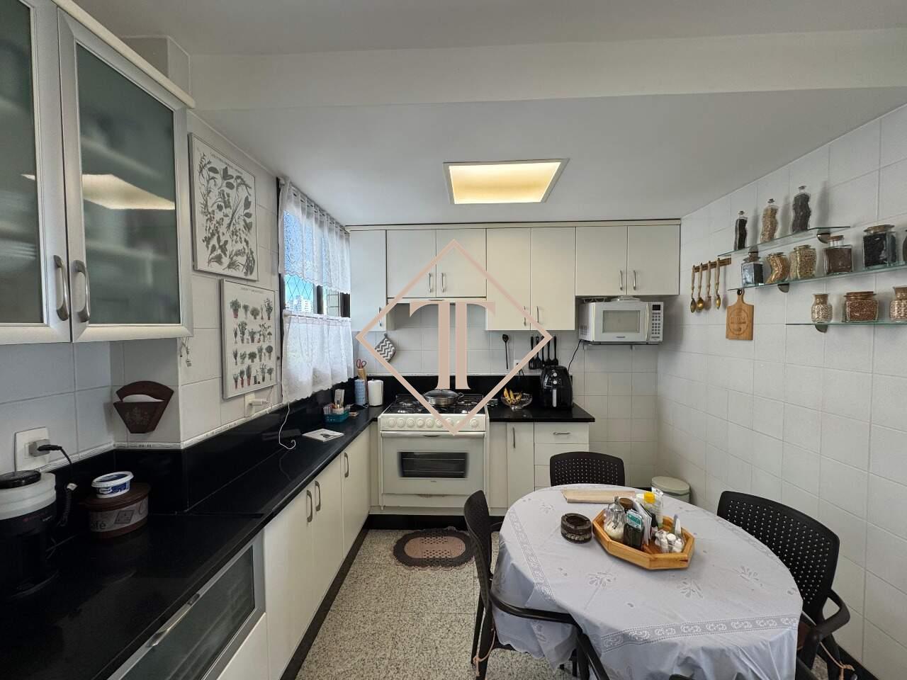 Cobertura à venda no Sion: 