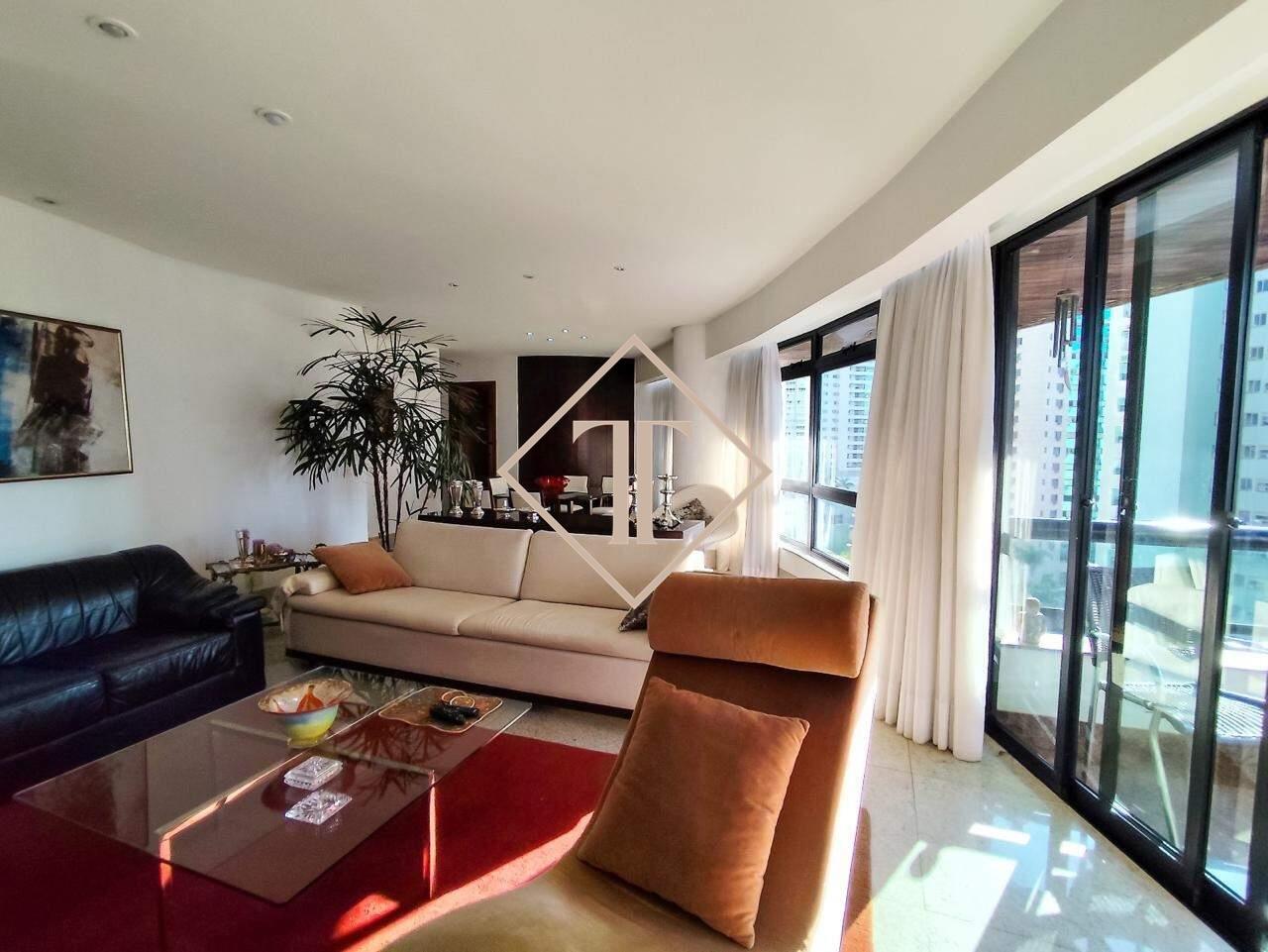 Apartamento à venda no Belvedere: 