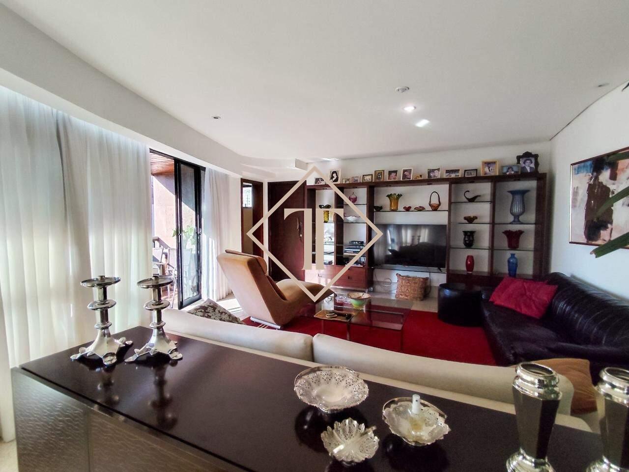 Apartamento à venda no Belvedere: 