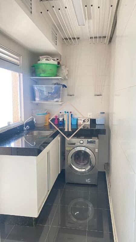 Apartamento à venda no Vila da Serra: 