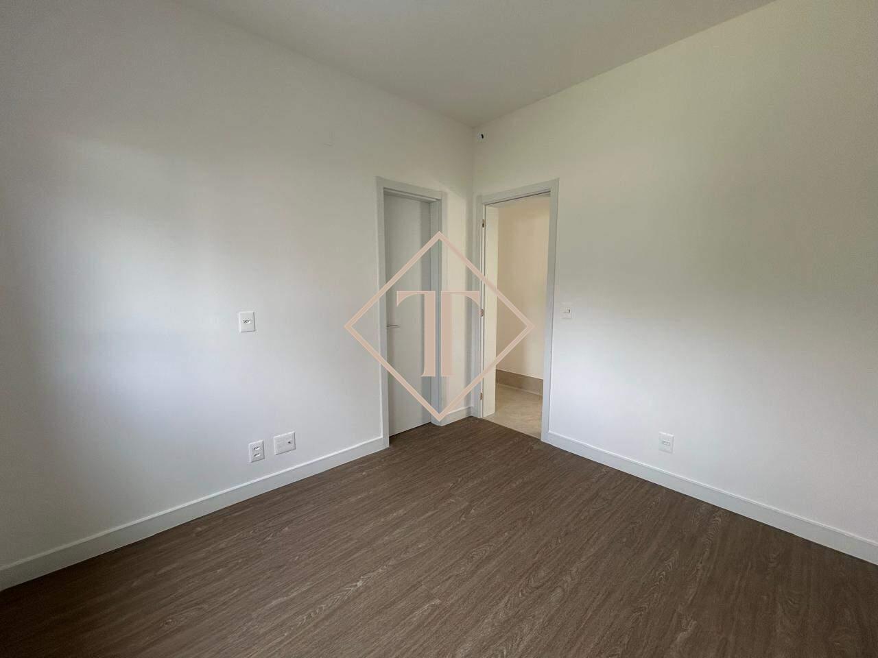 Apartamento à venda no Vale do Sereno: 