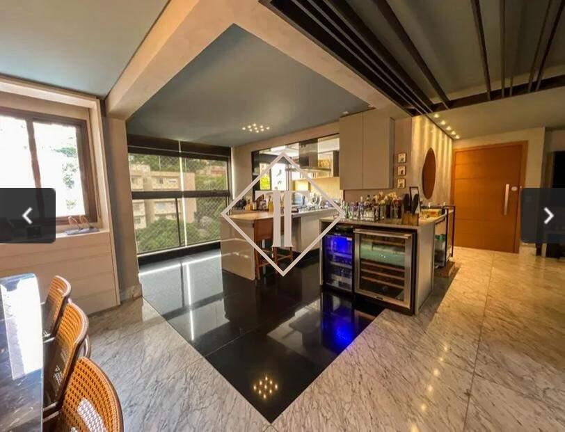 Apartamento à venda no Cruzeiro: 