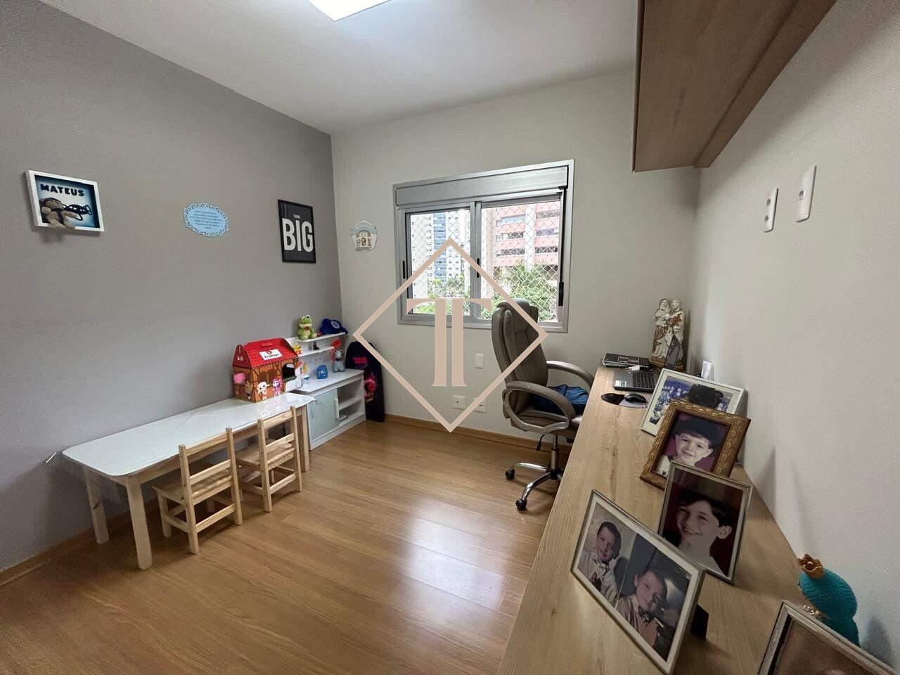 Apartamento à venda no Vila da Serra: 