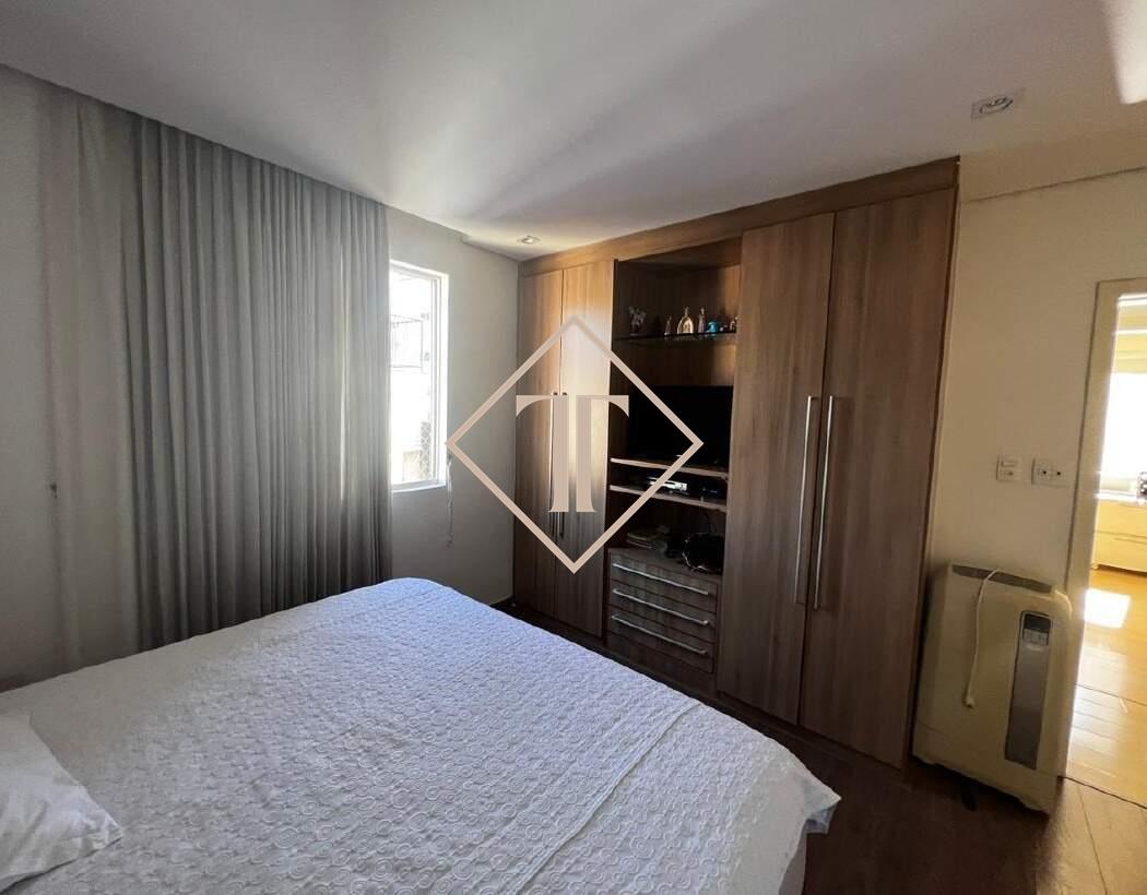 Cobertura à venda no Buritis: 