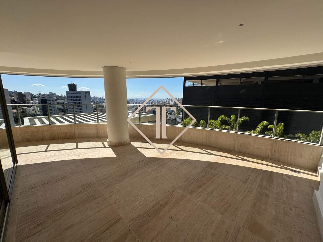 Apartamento à venda no Santa Lúcia: 