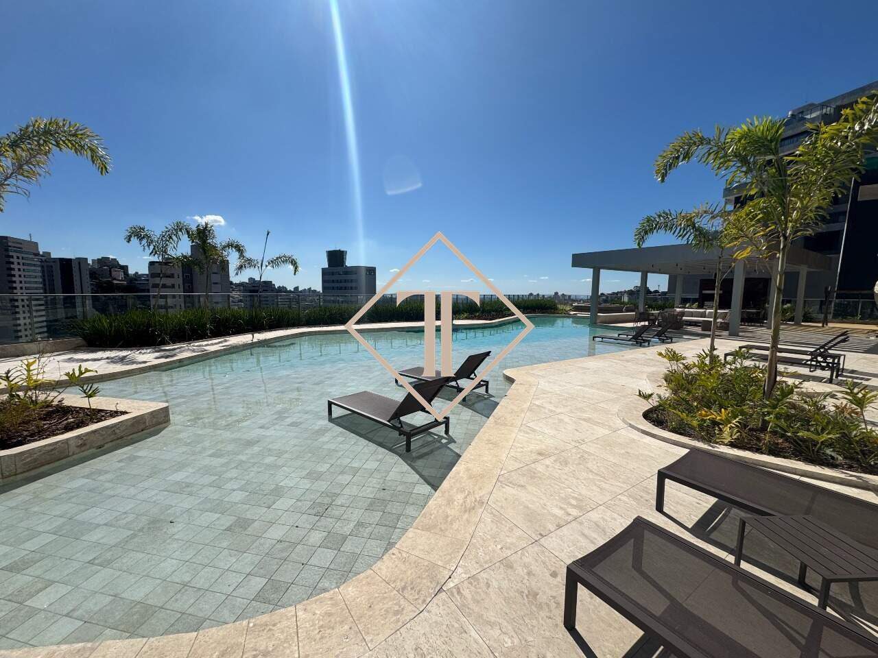 Apartamento à venda no Santa Lúcia: 