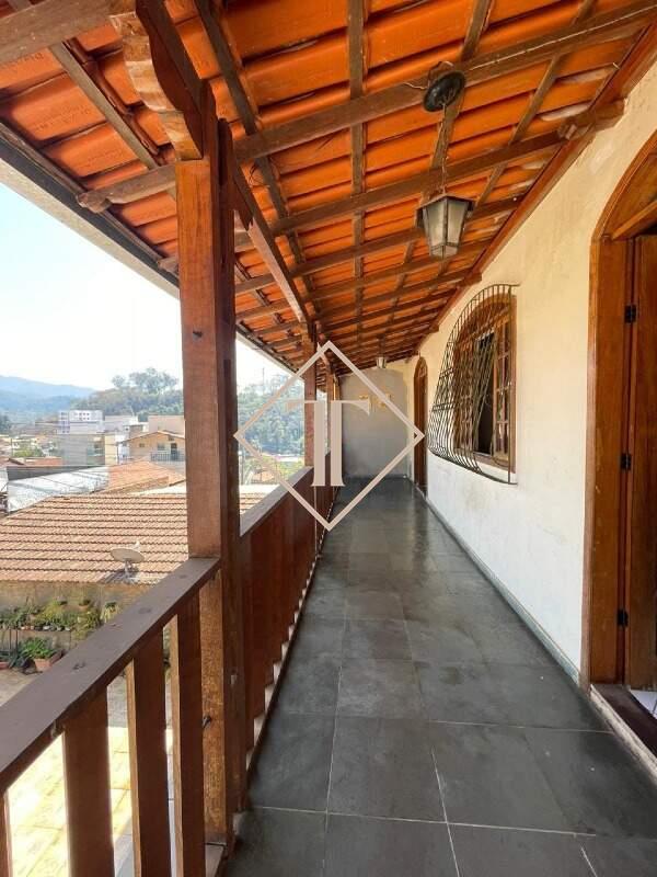 Casa à venda no Retiro: 