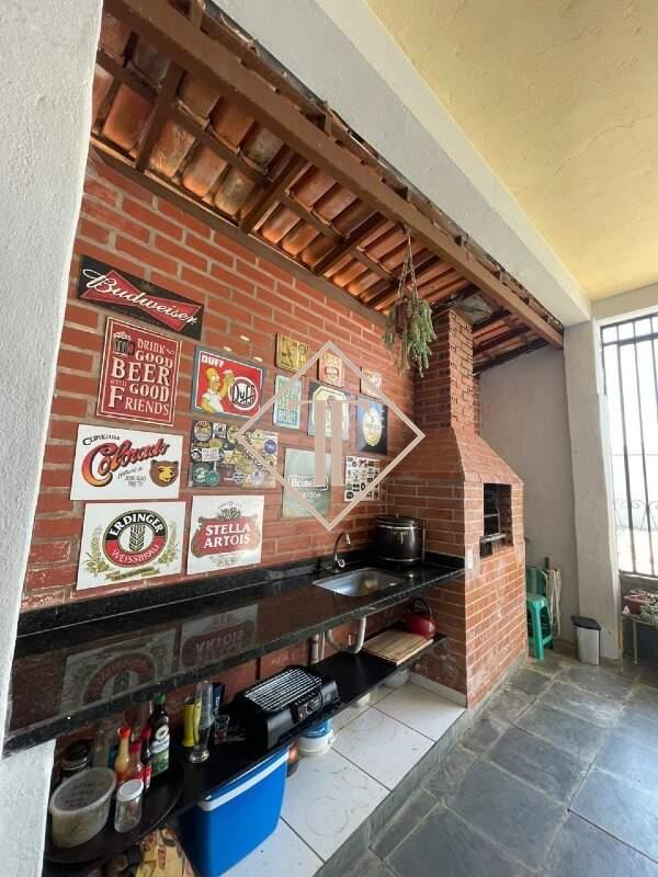 Casa à venda no Retiro: 