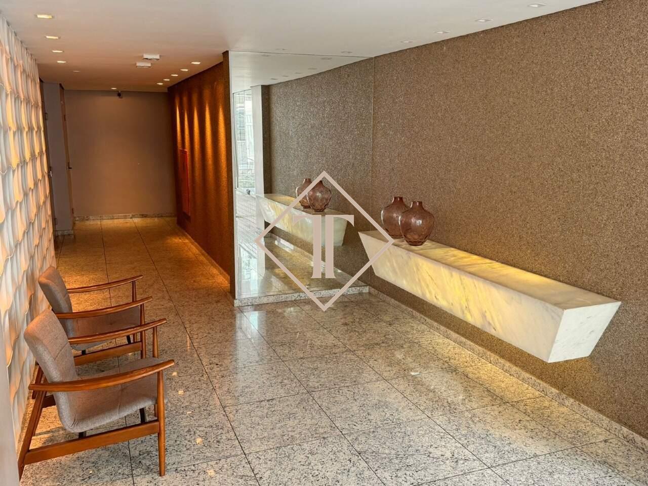 Cobertura à venda no Sagrada Família: 