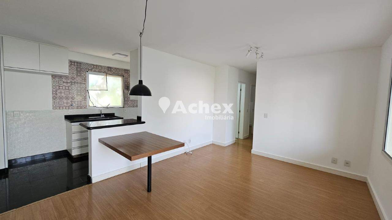 Apartamento à venda com 3 quartos, 76m² - Foto 1