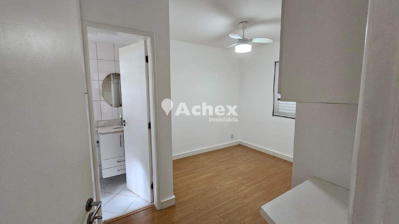Apartamento à venda com 3 quartos, 76m² - Foto 2