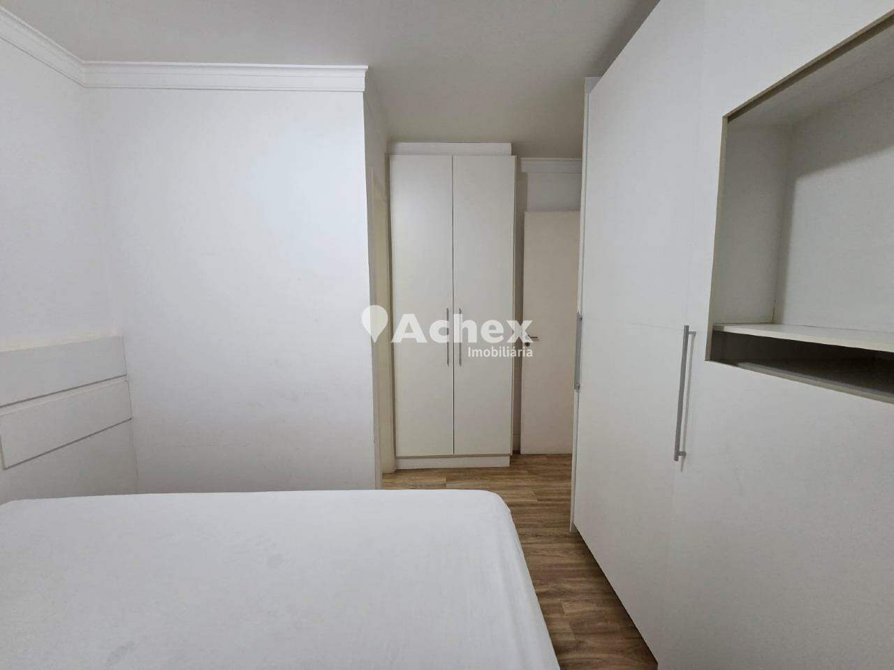 Apartamento para alugar com 3 quartos, 76m² - Foto 9