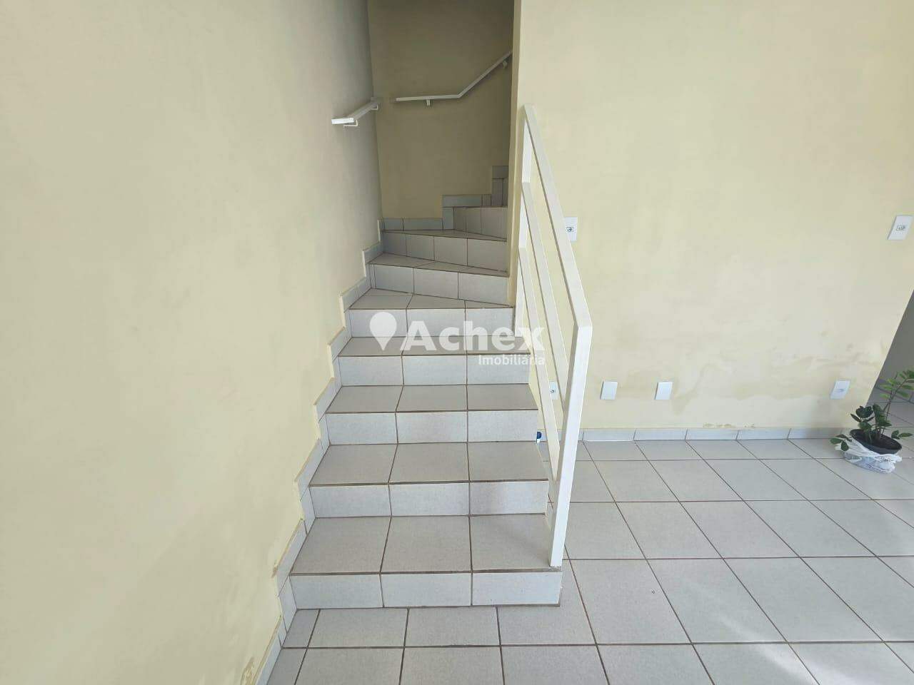 Casa para alugar com 2 quartos, 70m² - Foto 13