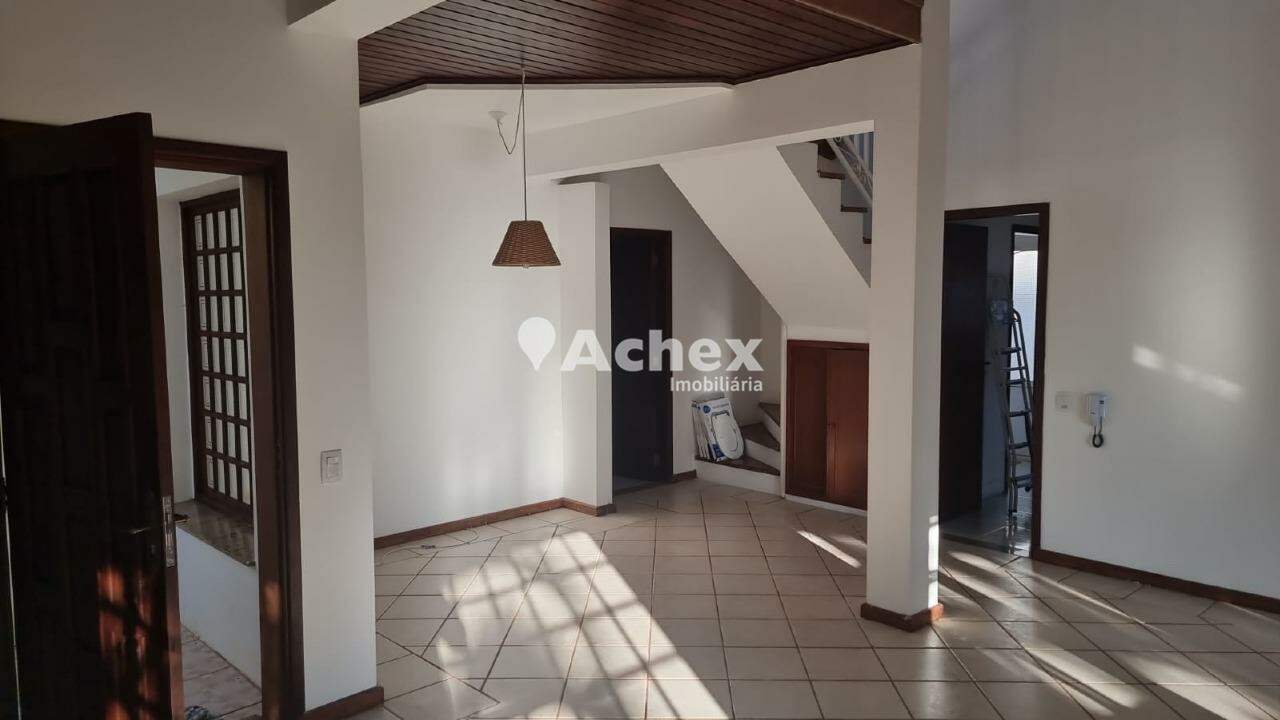 Casa, 3 quartos, 240 m² - Foto 5