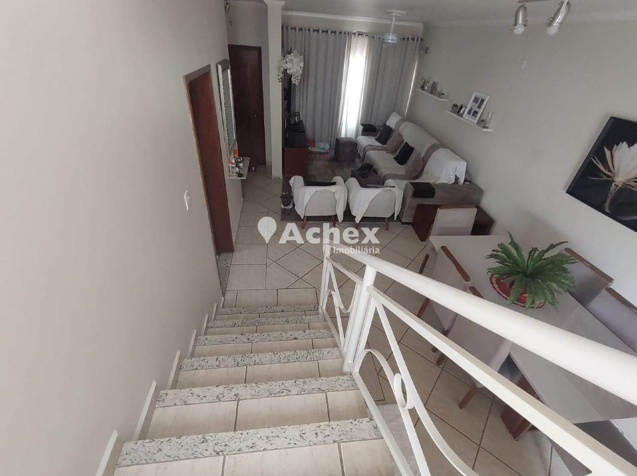 Casa à venda com 3 quartos, 141m² - Foto 17