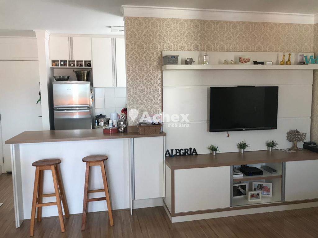 Apartamento à venda com 3 quartos, 76m² - Foto 5