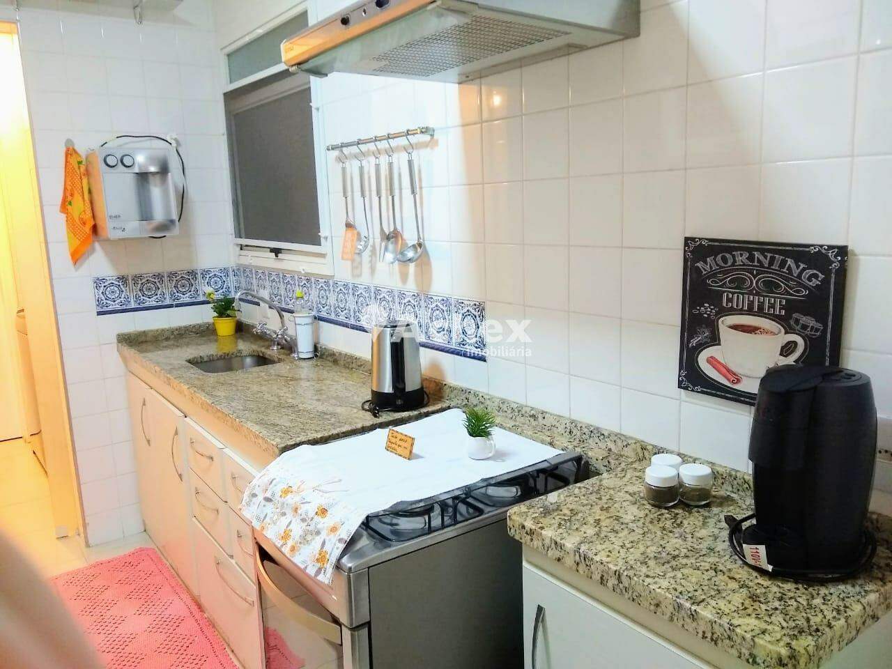 Apartamento à venda com 3 quartos, 87m² - Foto 7