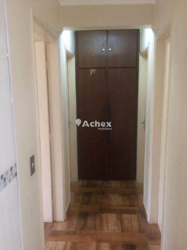 Apartamento à venda com 2 quartos, 72m² - Foto 2