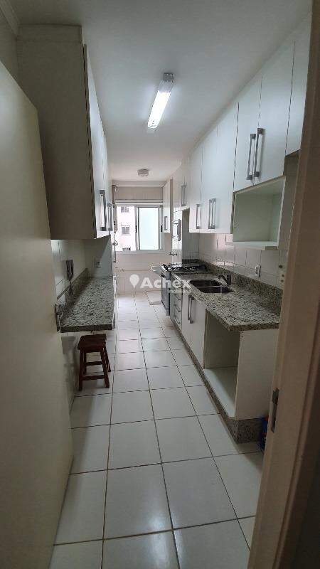 Apartamento à venda com 3 quartos, 74m² - Foto 21