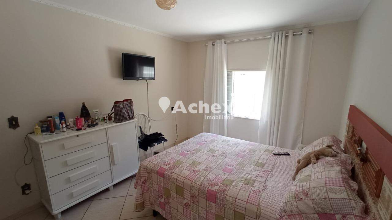 Casa à venda com 3 quartos, 160m² - Foto 18