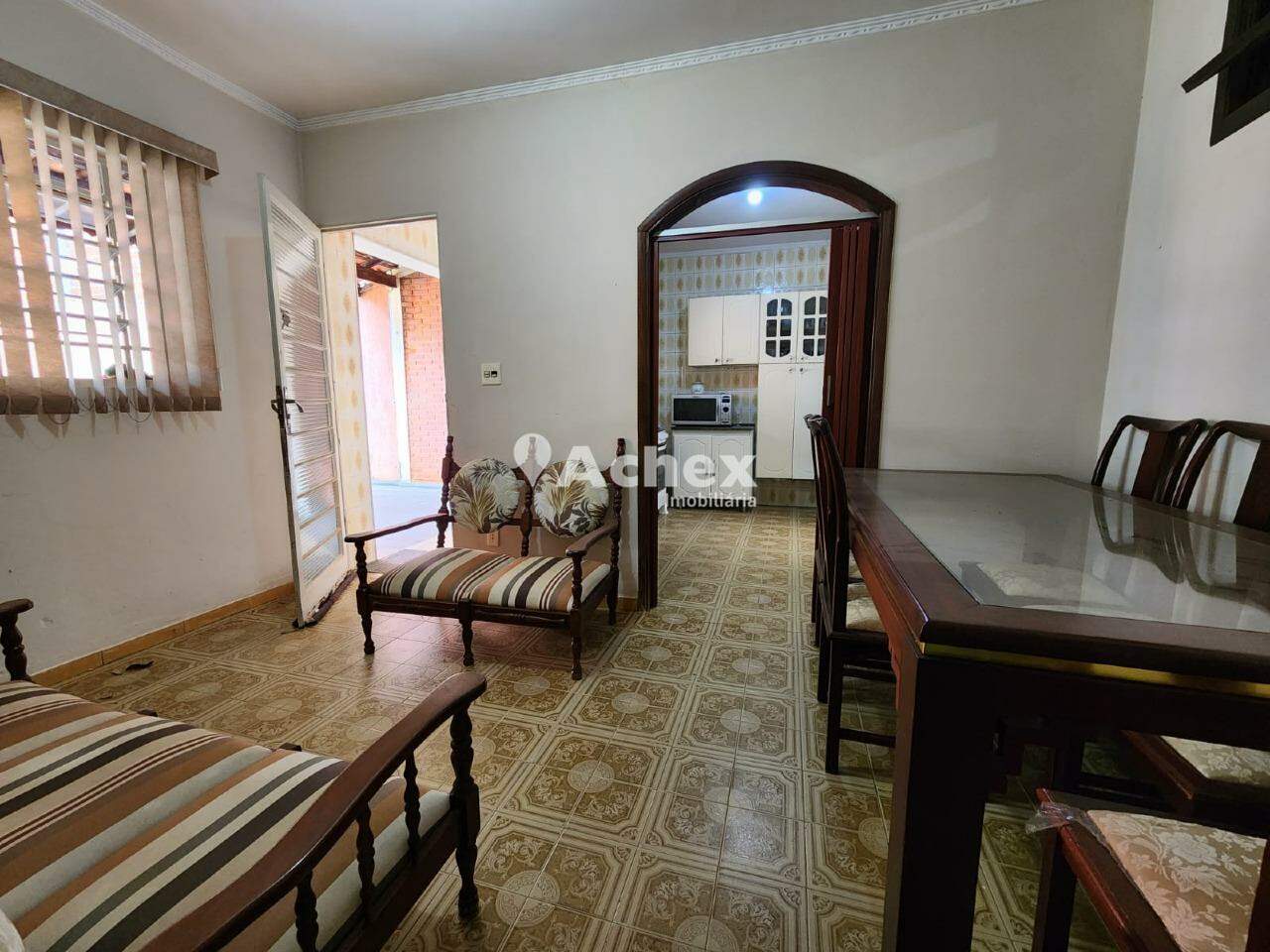 Casa à venda com 2 quartos, 60m² - Foto 14