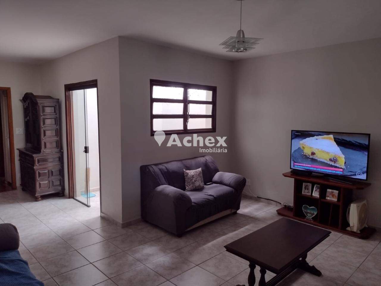 Casa à venda com 3 quartos, 180m² - Foto 2