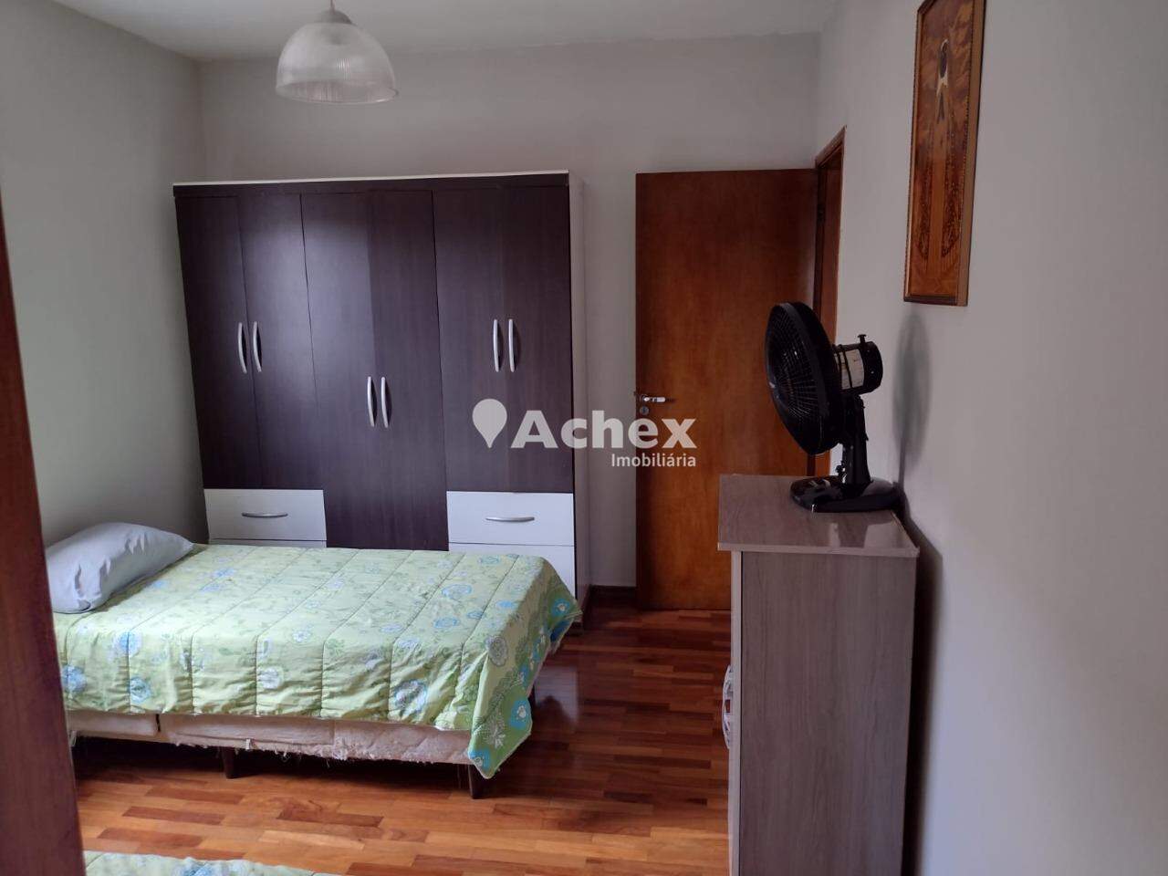 Casa à venda com 3 quartos, 180m² - Foto 7