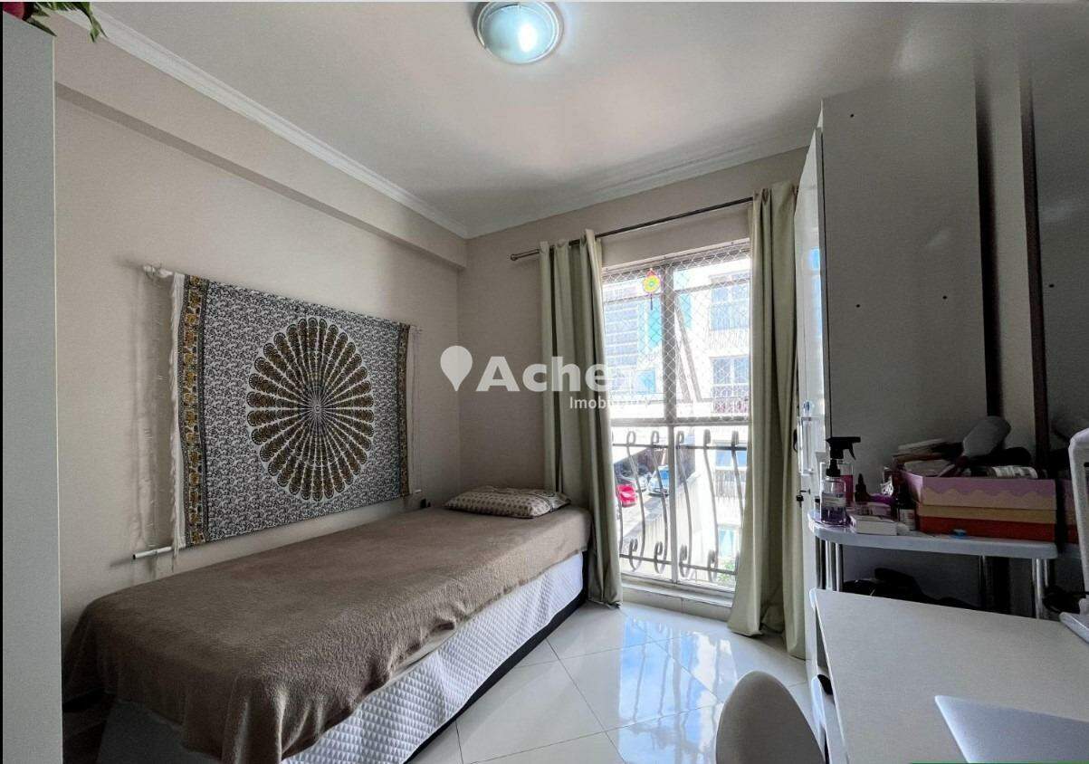 Apartamento à venda com 1 quarto, 45m² - Foto 9