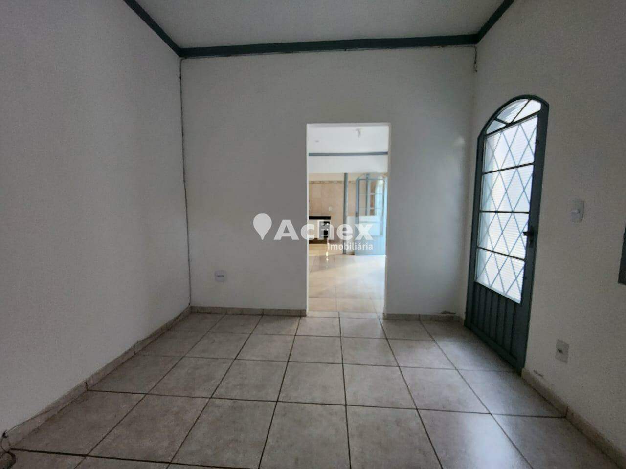 Casa à venda com 2 quartos, 150m² - Foto 14