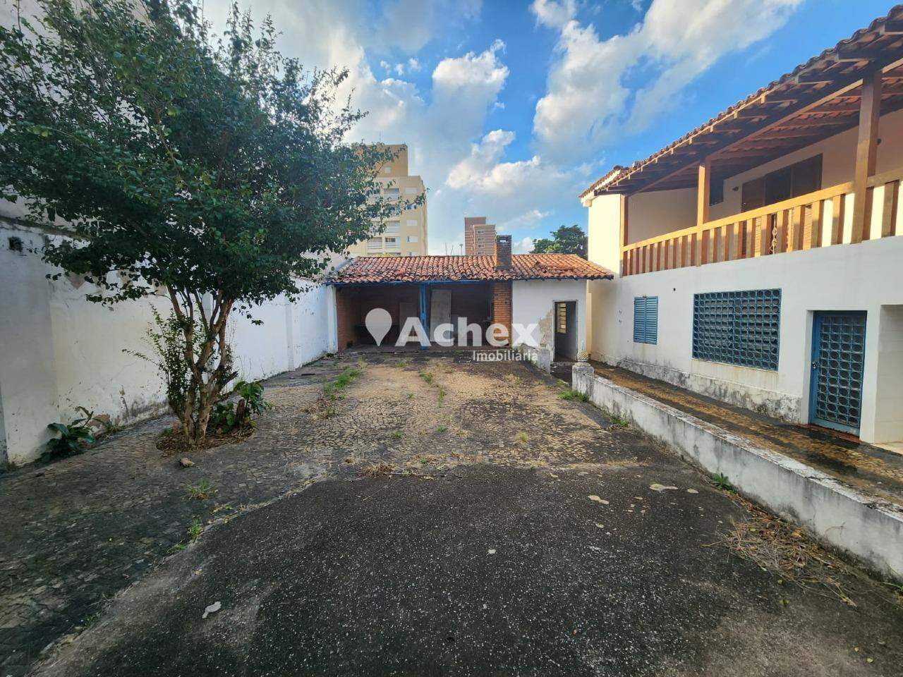 Casa para alugar com 4 quartos, 400m² - Foto 7