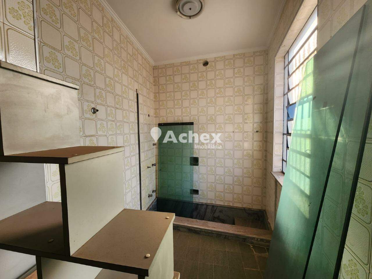 Casa para alugar com 4 quartos, 400m² - Foto 23