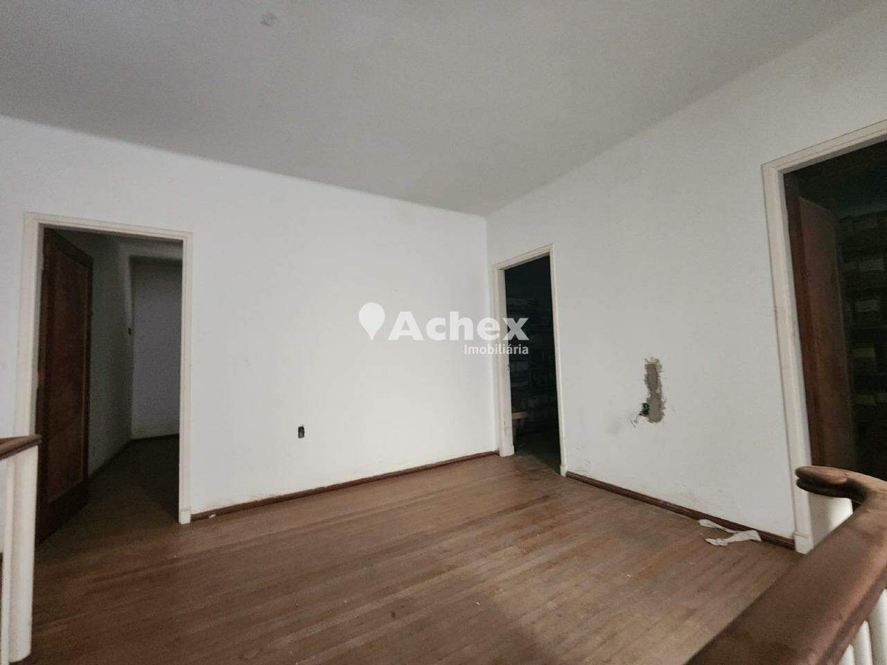 Casa para alugar com 4 quartos, 400m² - Foto 28