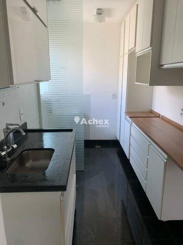 Apartamento à venda com 3 quartos, 76m² - Foto 11