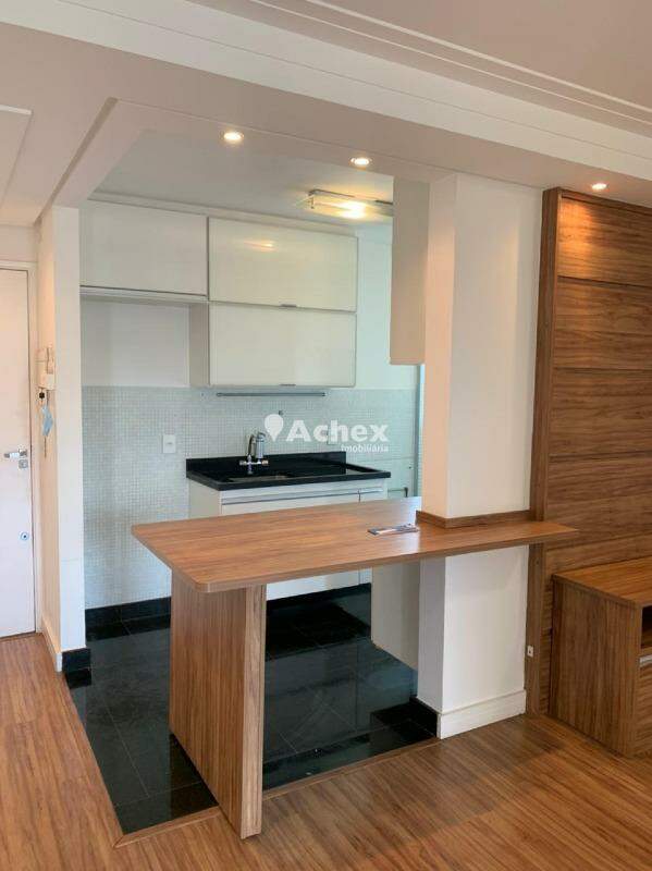 Apartamento à venda com 3 quartos, 76m² - Foto 10