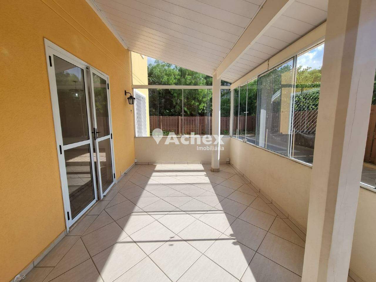 Casa à venda com 4 quartos, 196m² - Foto 14