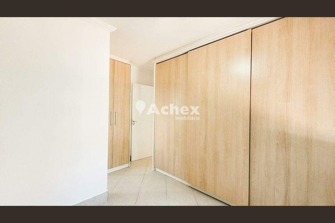 Apartamento à venda com 3 quartos, 76m² - Foto 19