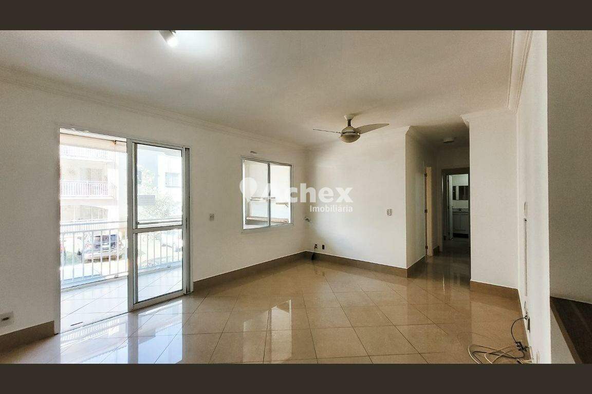 Apartamento à venda com 3 quartos, 76m² - Foto 3