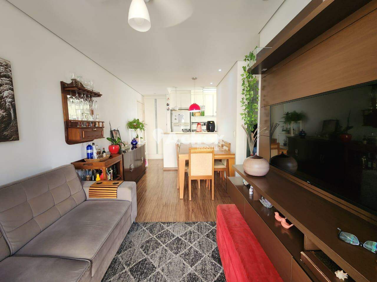 Apartamento à venda com 3 quartos, 60m² - Foto 1