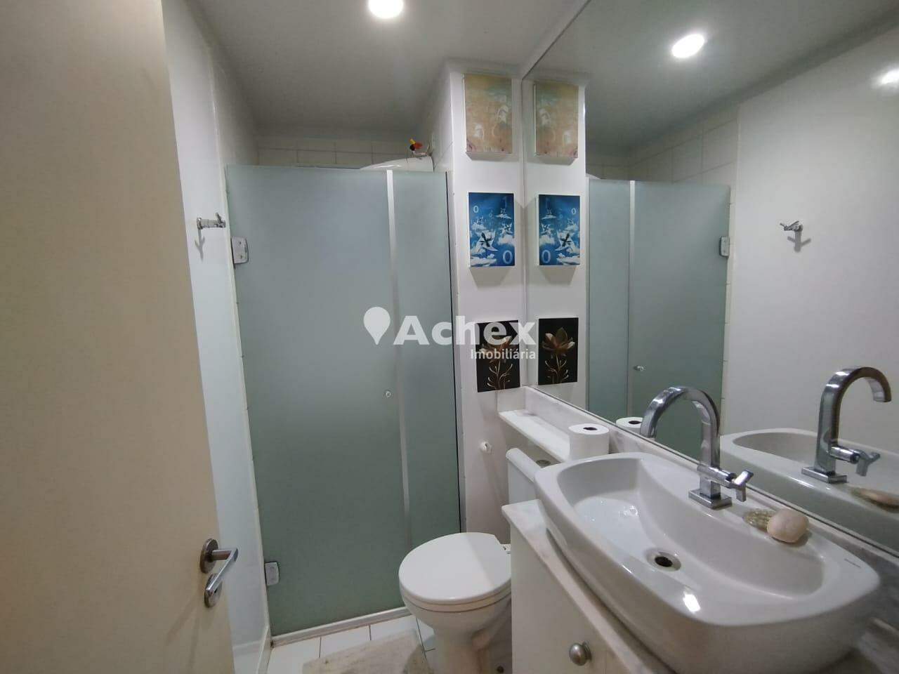 Apartamento à venda com 3 quartos, 76m² - Foto 11