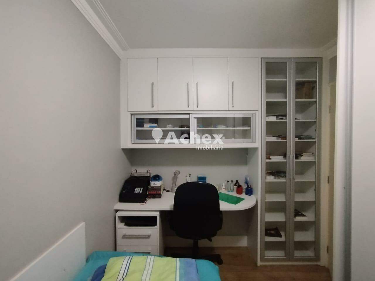 Apartamento à venda com 3 quartos, 76m² - Foto 15