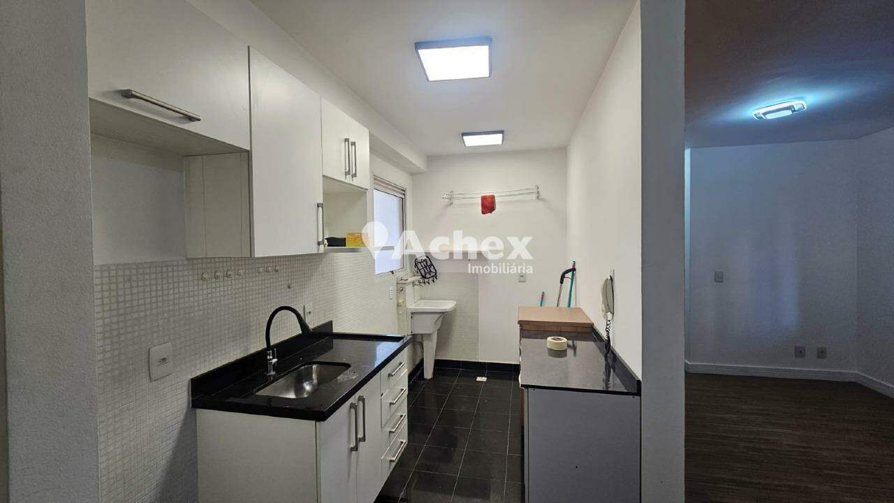 Apartamento para alugar com 2 quartos, 56m² - Foto 11