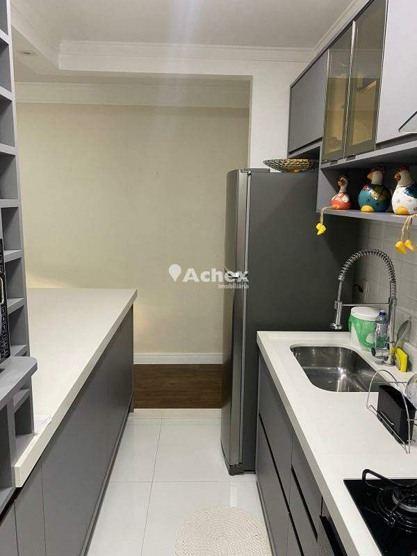 Apartamento à venda com 2 quartos, 56m² - Foto 12