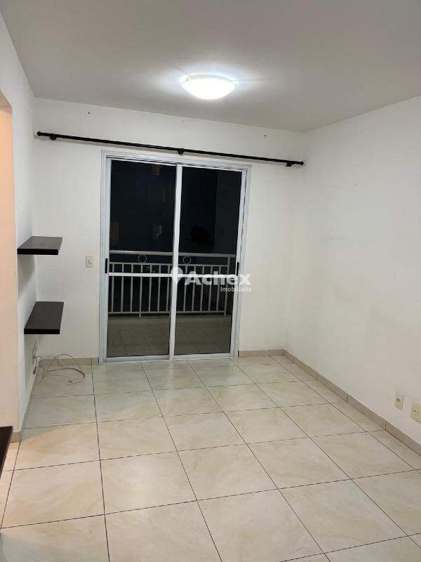 Apartamento para alugar com 2 quartos, 66m² - Foto 9