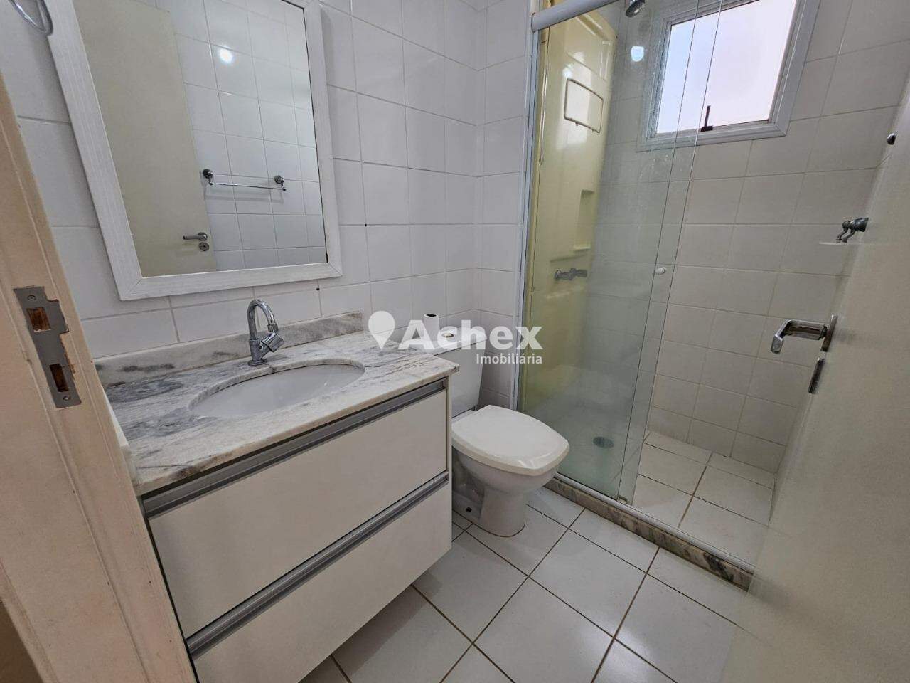 Apartamento para alugar com 2 quartos, 66m² - Foto 13