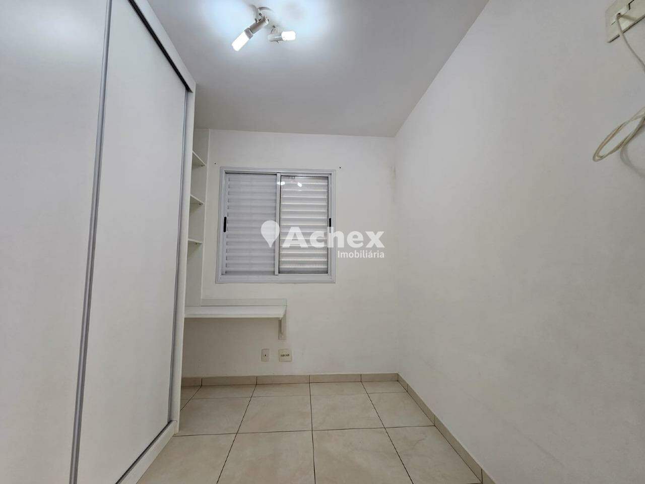 Apartamento para alugar com 2 quartos, 66m² - Foto 8