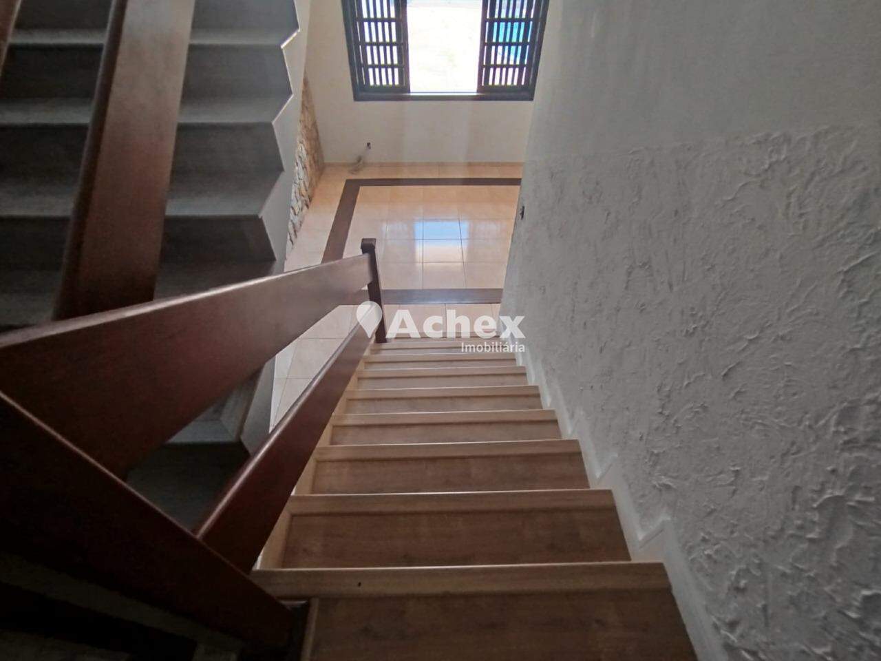 Casa à venda com 3 quartos, 281m² - Foto 17