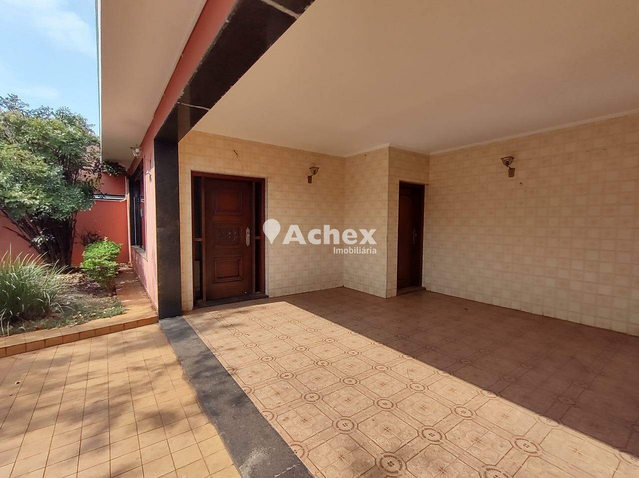 Casa à venda com 4 quartos, 210m² - Foto 5