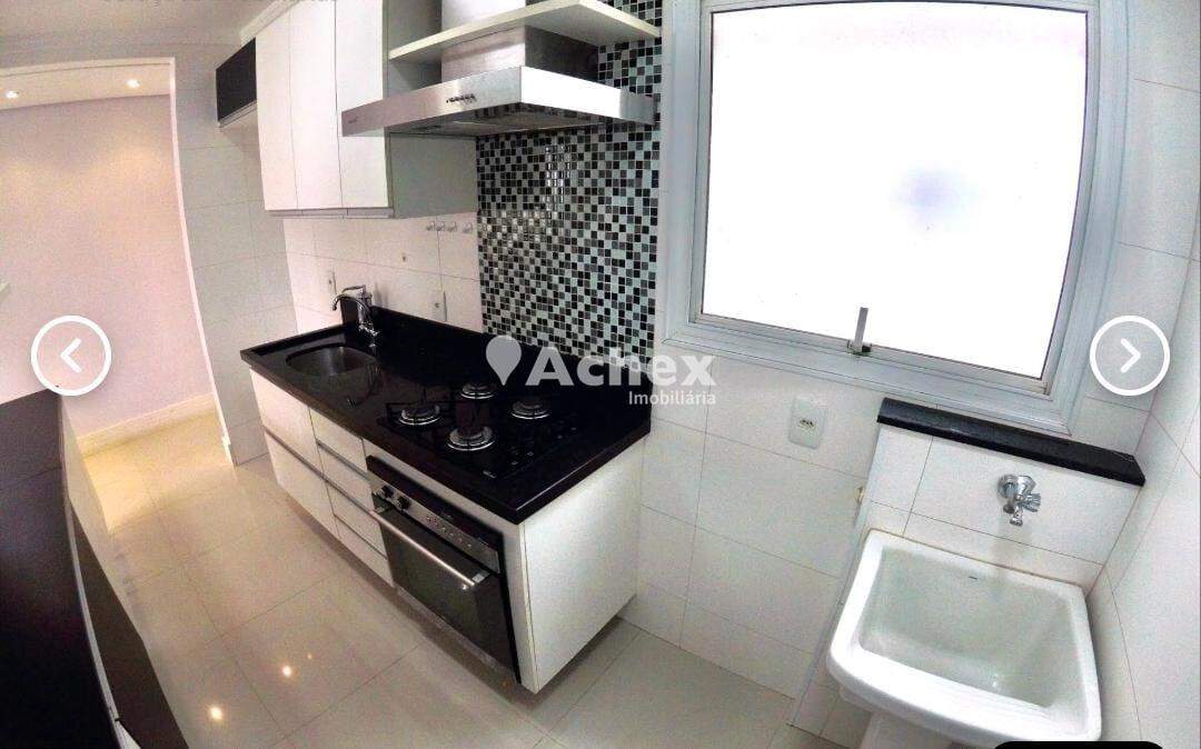 Apartamento para alugar com 2 quartos, 56m² - Foto 6