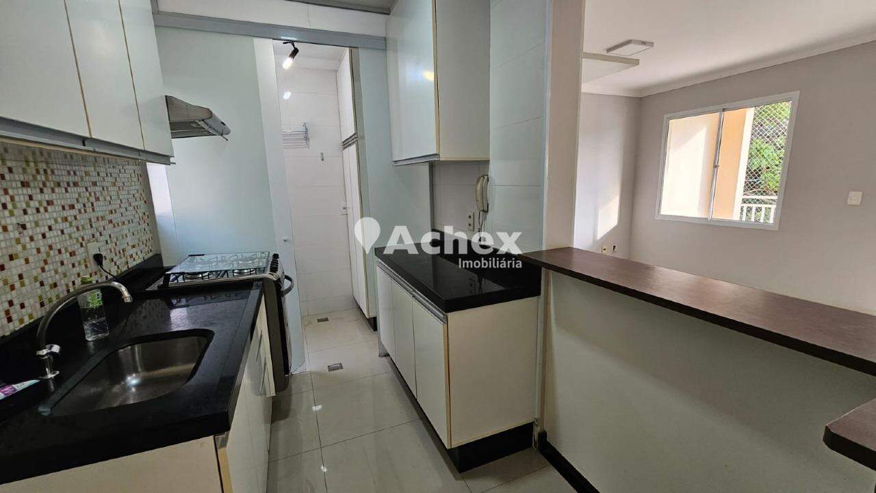 Apartamento para alugar com 3 quartos, 76m² - Foto 3