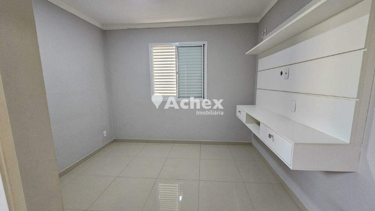 Apartamento para alugar com 3 quartos, 76m² - Foto 1